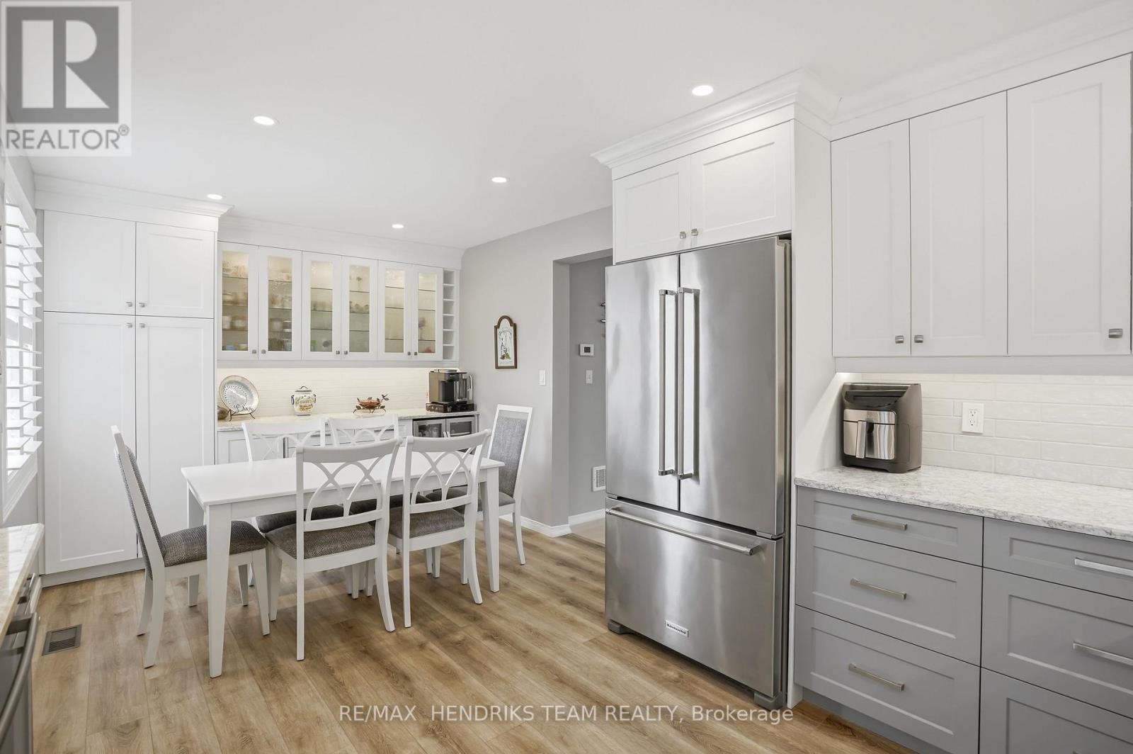 #3 176 LIVINGSTON AVENUE - 15