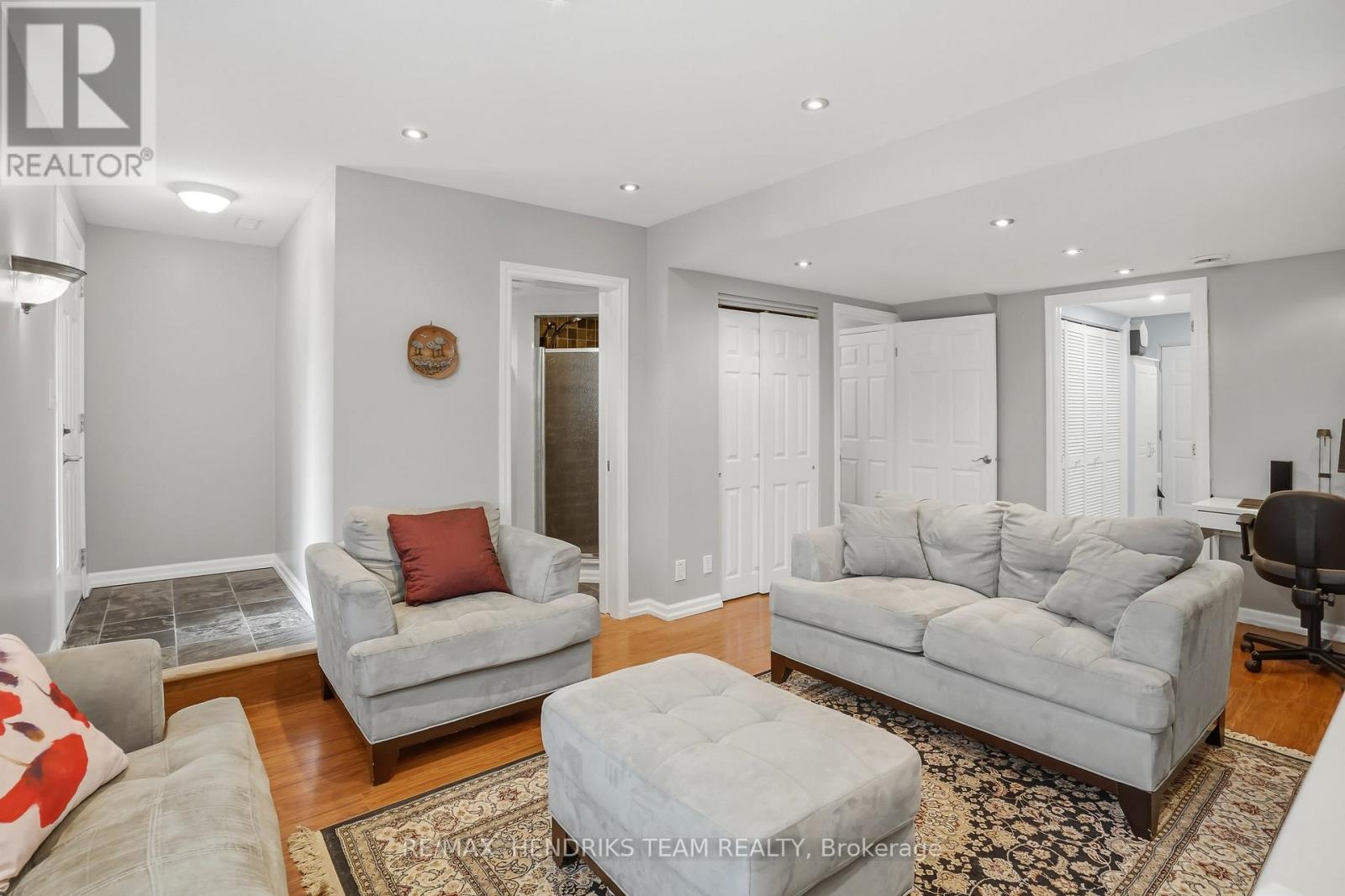 #3 176 LIVINGSTON AVENUE - 27