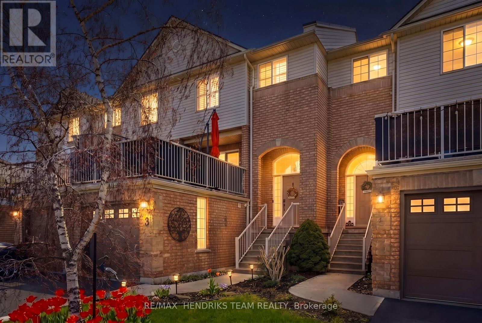 #3 176 LIVINGSTON AVENUE - 35