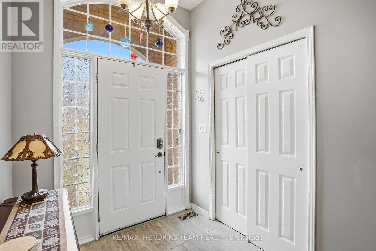 #3 176 LIVINGSTON AVENUE - 4