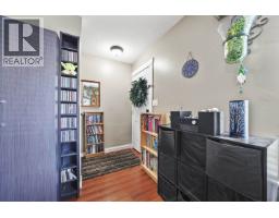 21532 Mayo Place, Maple Ridge, BC V2X2K9 Photo 13