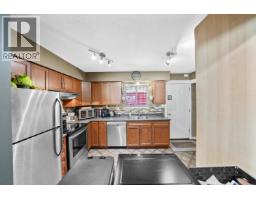 21532 Mayo Place, Maple Ridge, BC V2X2K9 Photo 9