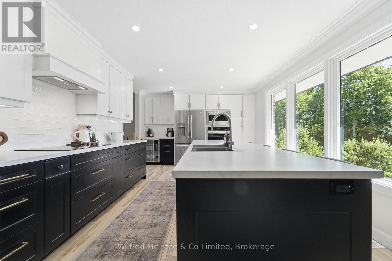 206 THOMAS STREET - 13