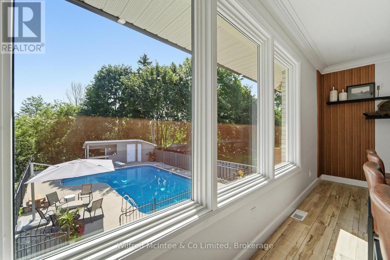 206 THOMAS STREET - 16