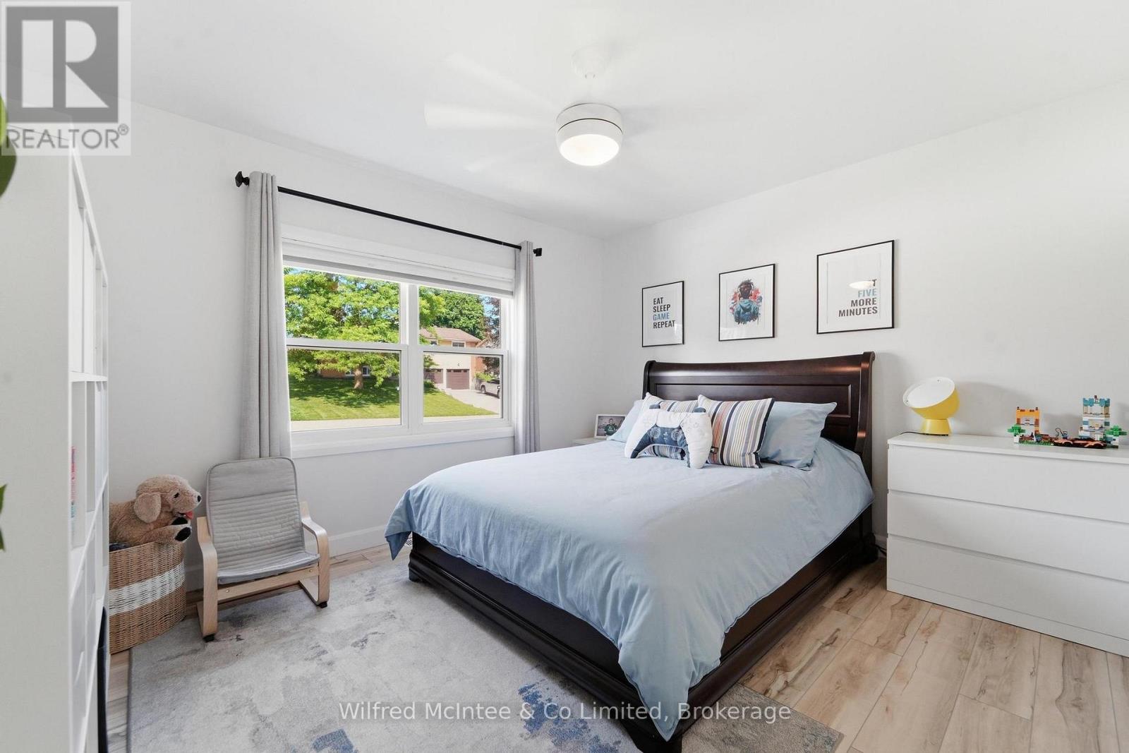 206 THOMAS STREET - 18