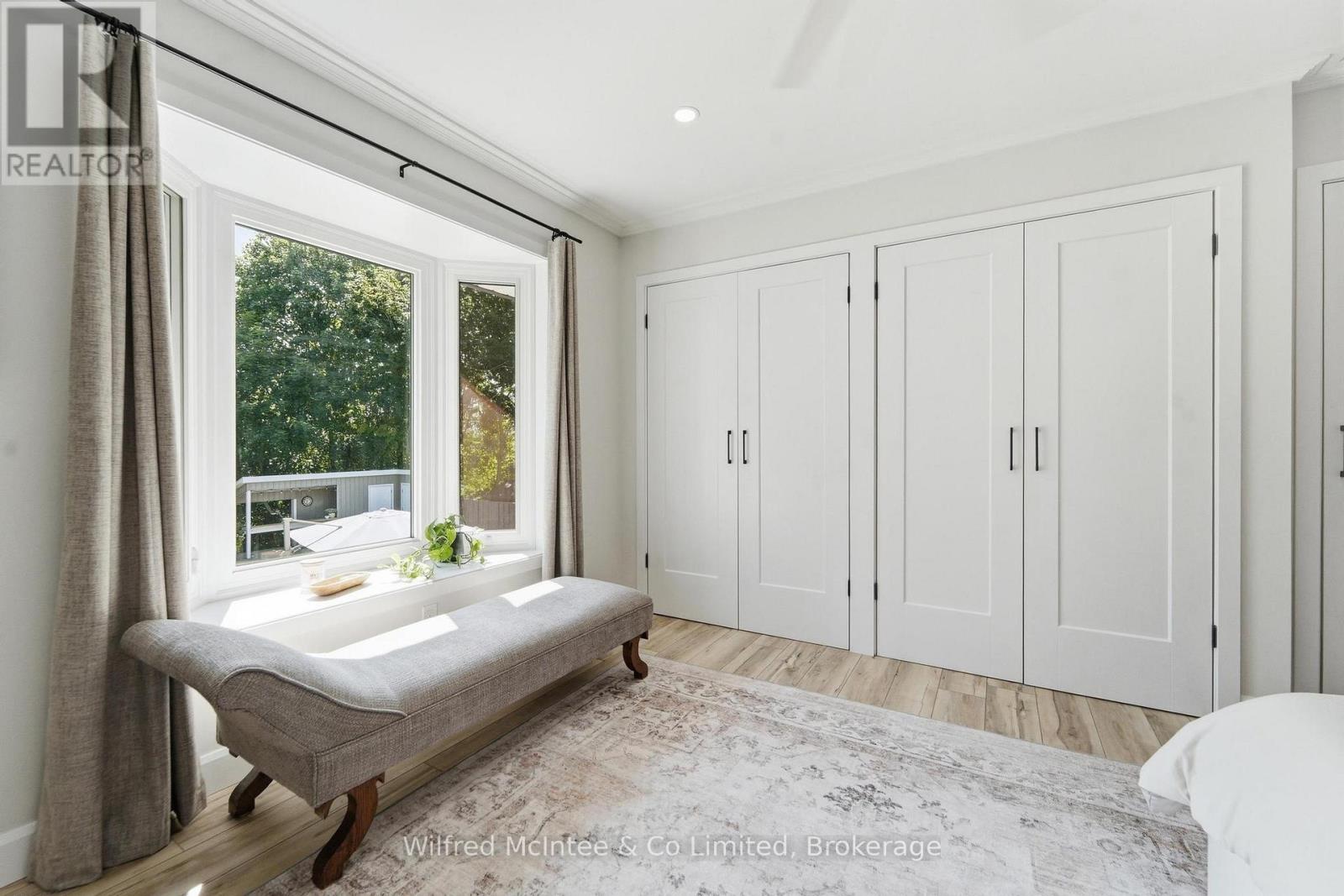206 THOMAS STREET - 25