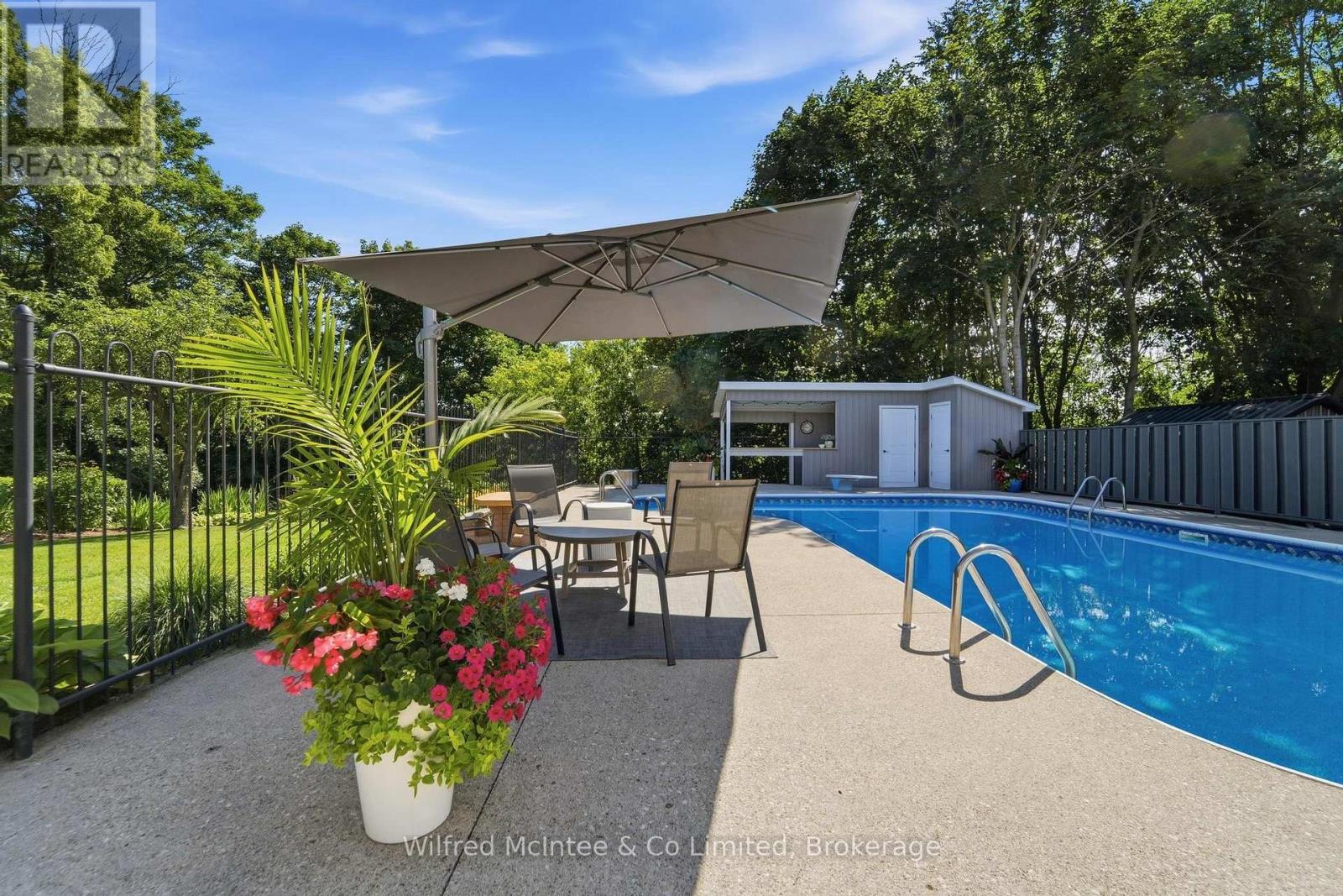 206 THOMAS STREET - 43