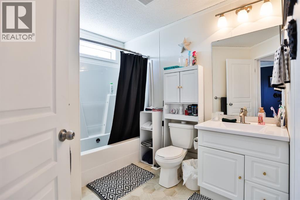 308 Spurline Avenue - 11