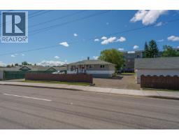 Primary bedroom of 2923 FERRY AVENUE · Prince George, BC