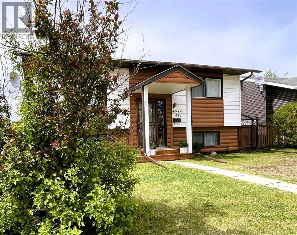 4516 45 Street - 43