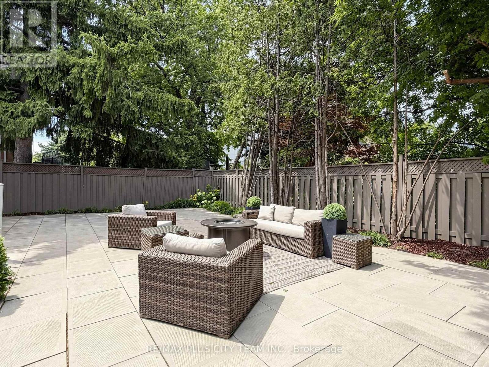 208 CARMICHAEL AVENUE - Image 45