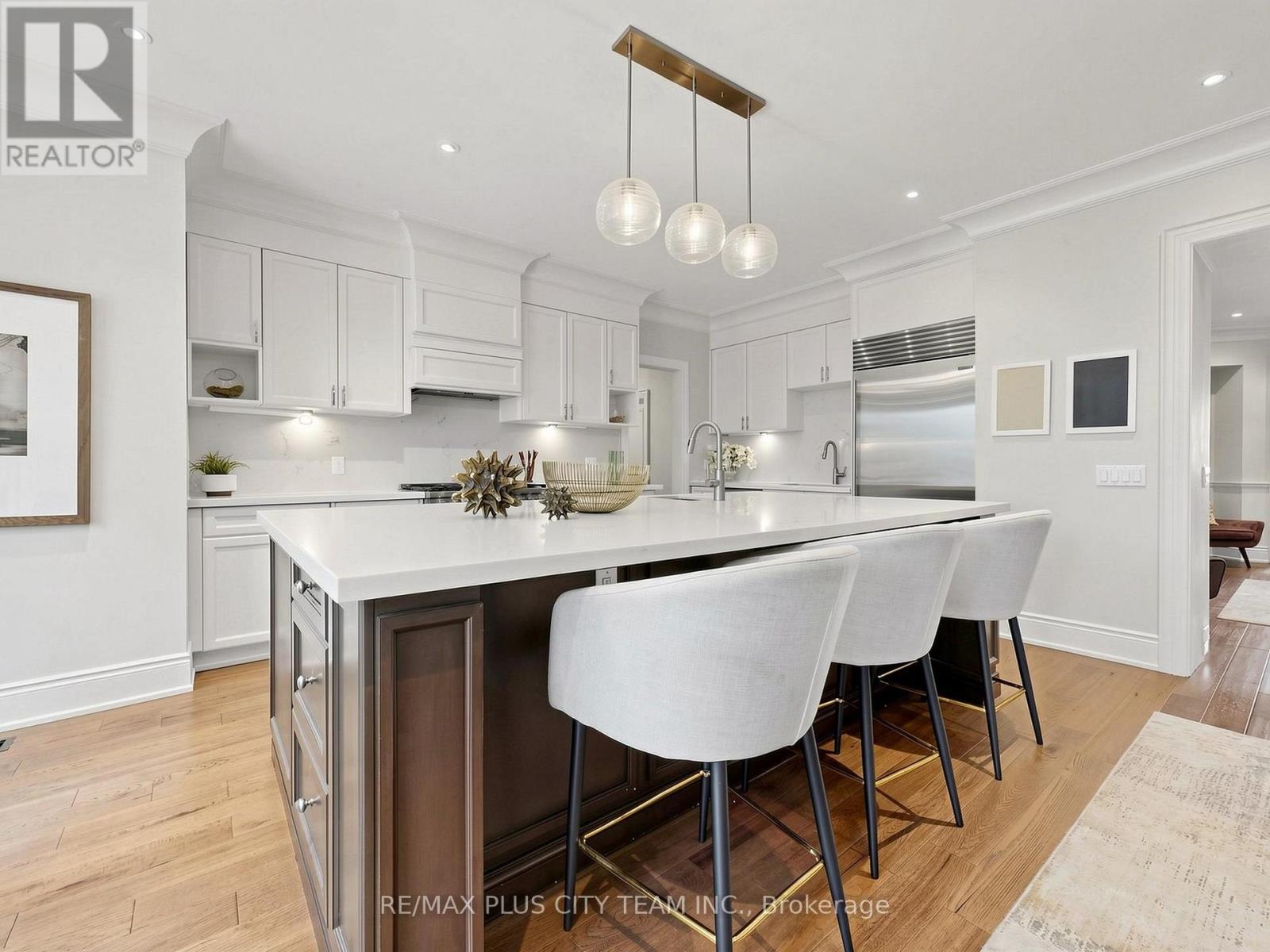 208 CARMICHAEL AVENUE - Image 9
