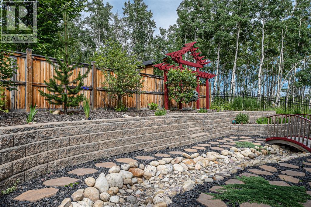 180 ASCOT Drive SW - 45