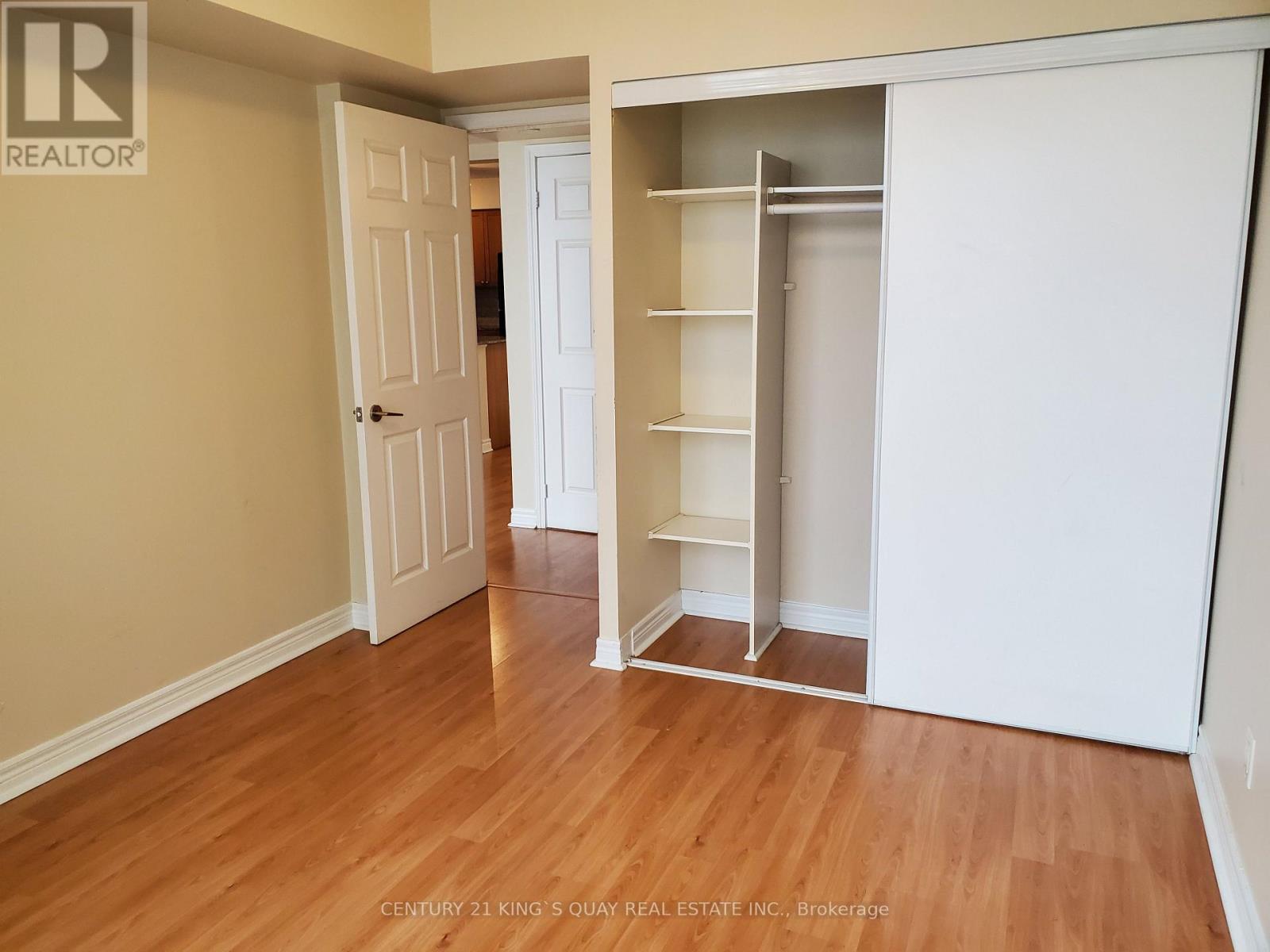#1405 83 BOROUGH DRIVE - 13