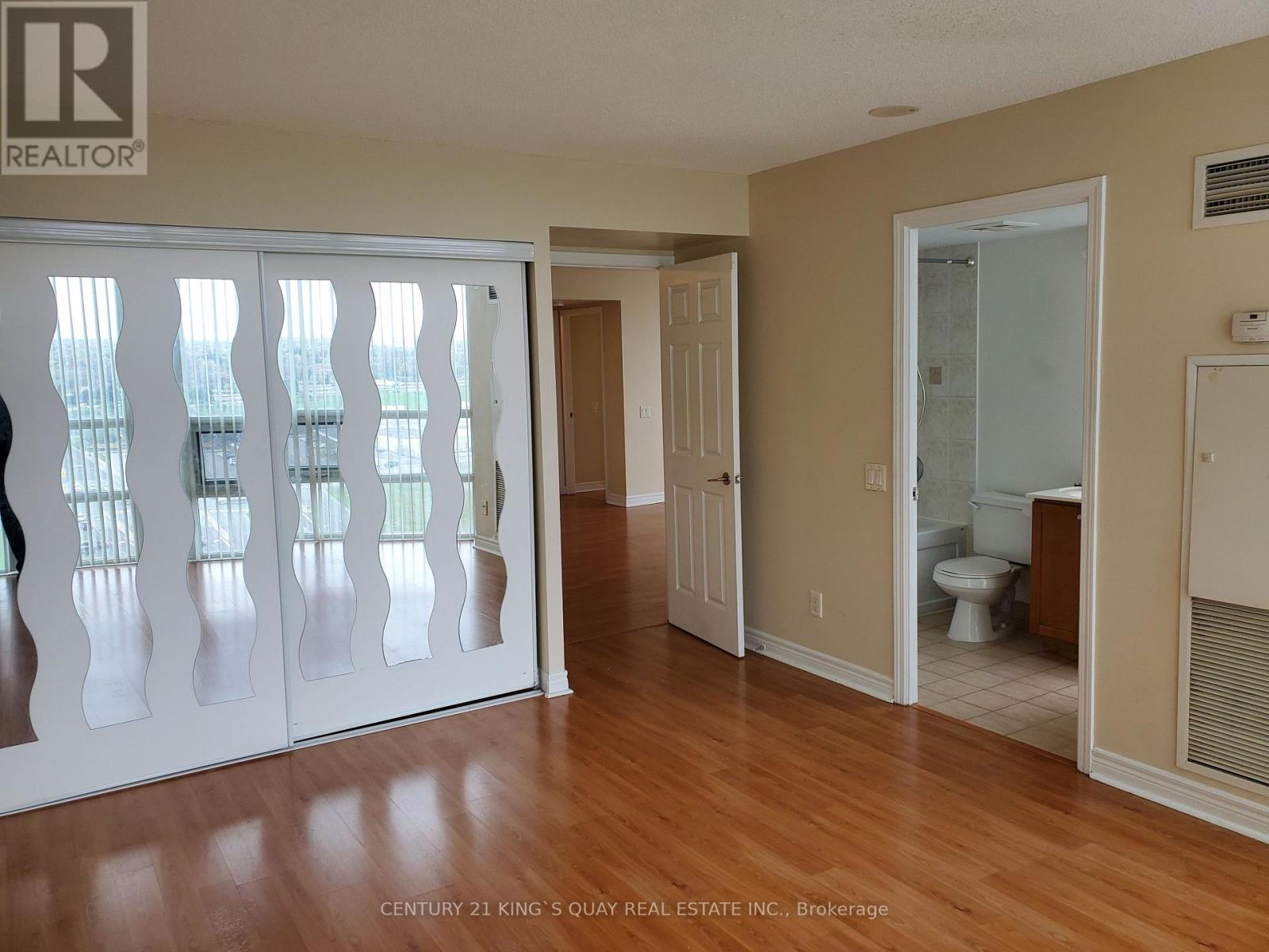 #1405 83 BOROUGH DRIVE - 9