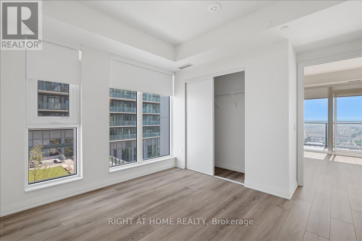 #910 8960 JANE STREET - Image 24