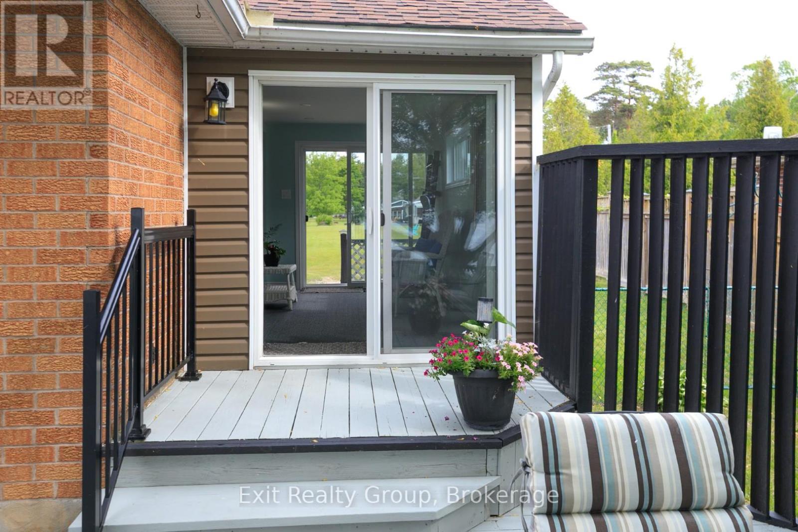 87 EVERGREEN LANE - 7