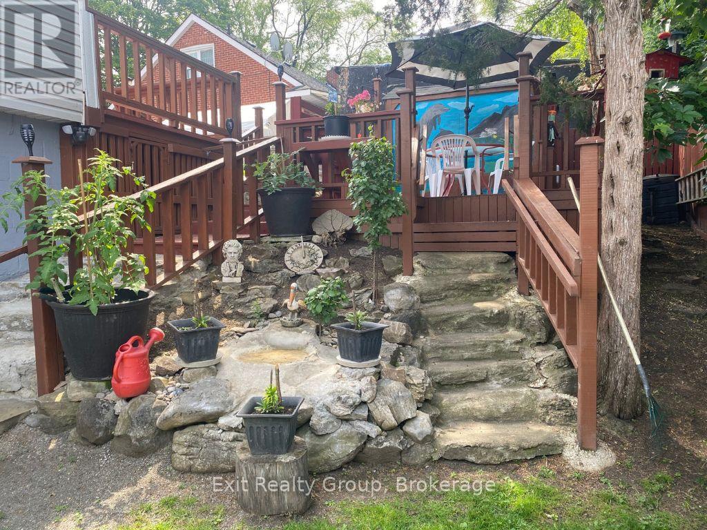 404 BLEECKER AVENUE - 14