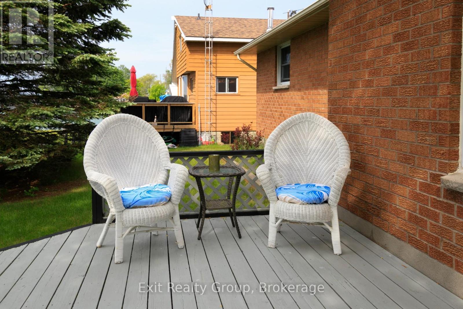 87 EVERGREEN LANE - 5
