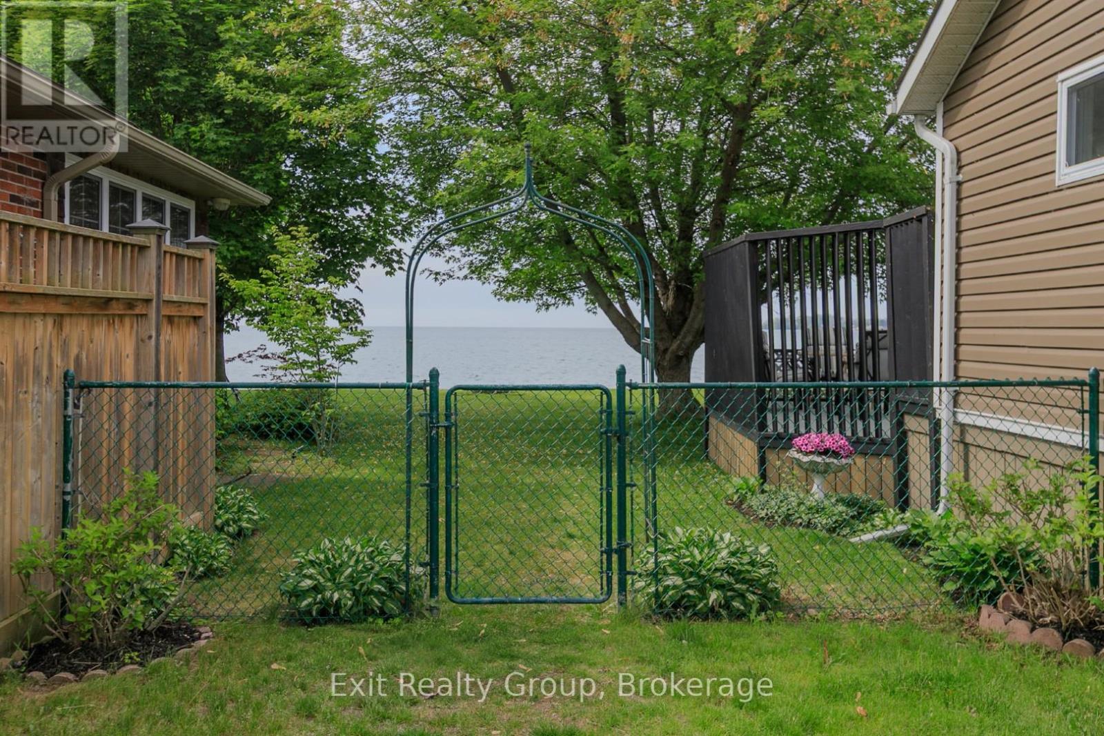 87 EVERGREEN LANE - 30