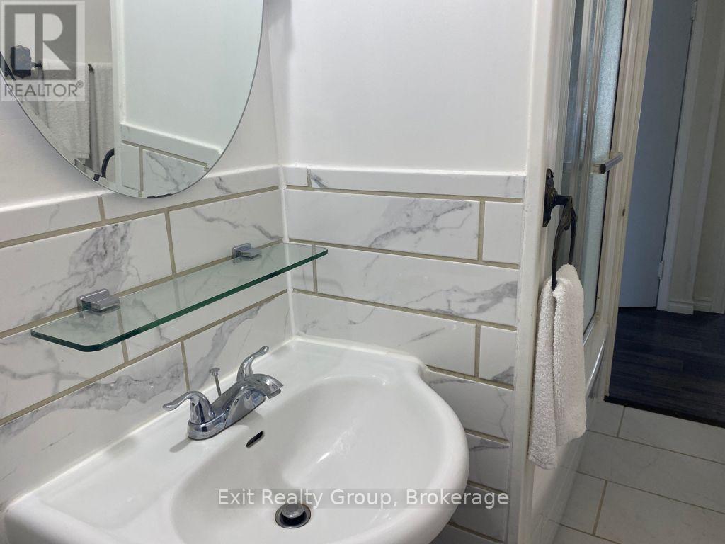 404 BLEECKER AVENUE - 31