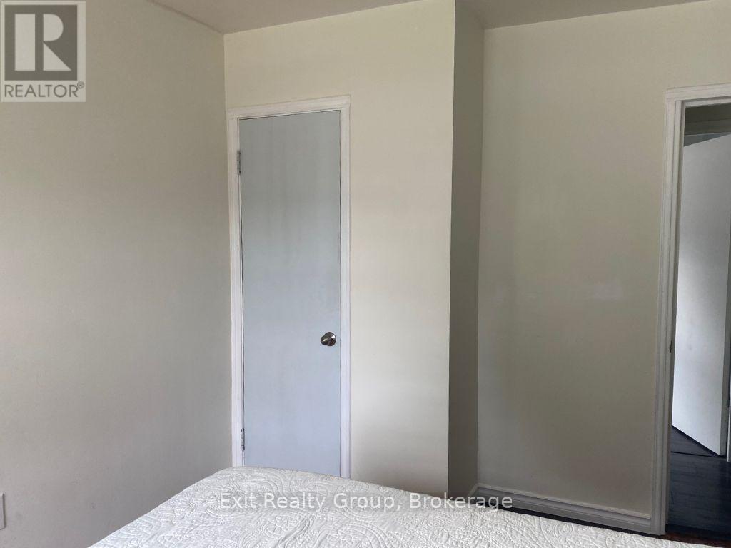 404 BLEECKER AVENUE - 35