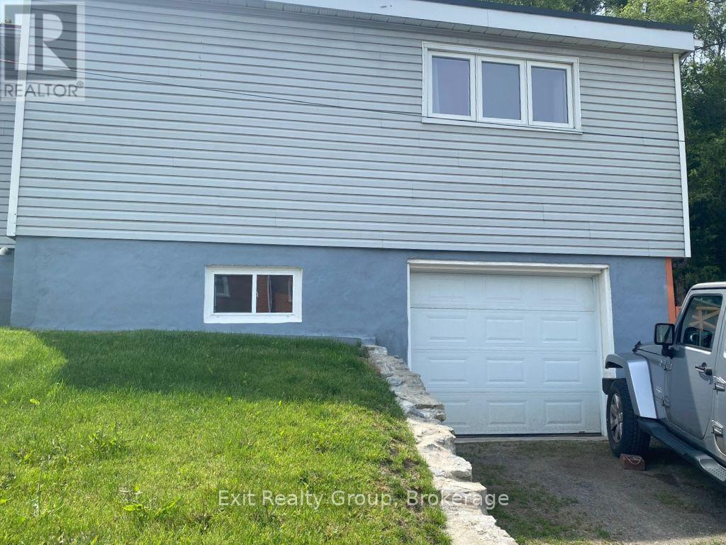 404 BLEECKER AVENUE - 6