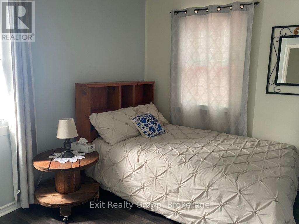 404 BLEECKER AVENUE - 39