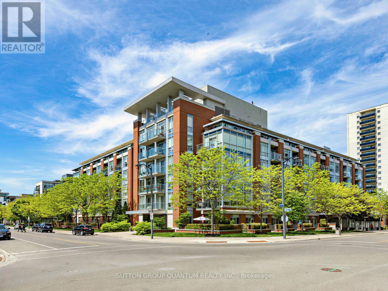 #304 80 PORT STREET E - 1