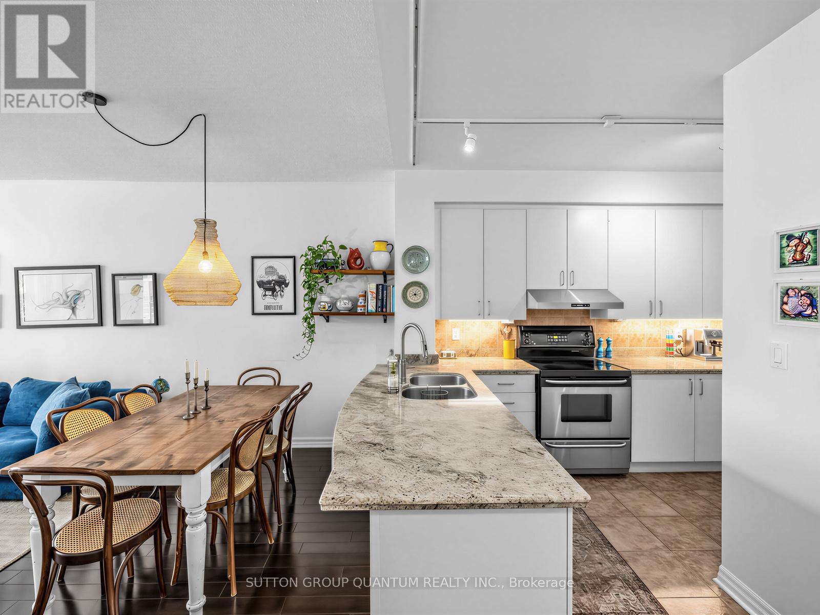 #304 80 PORT STREET E - 12