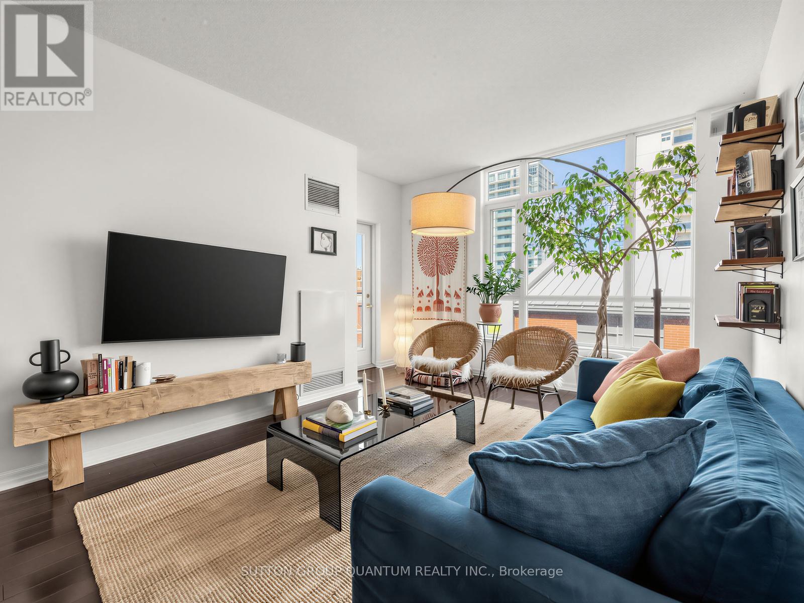 #304 80 PORT STREET E - 6