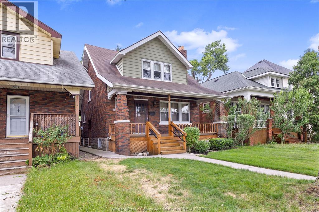 947 BRUCE AVENUE - 3