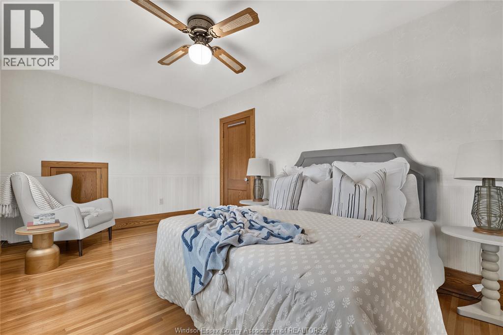 947 BRUCE AVENUE - 26