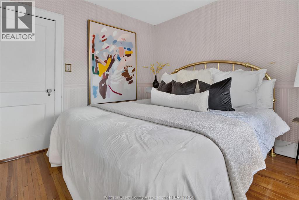 947 BRUCE AVENUE - 21