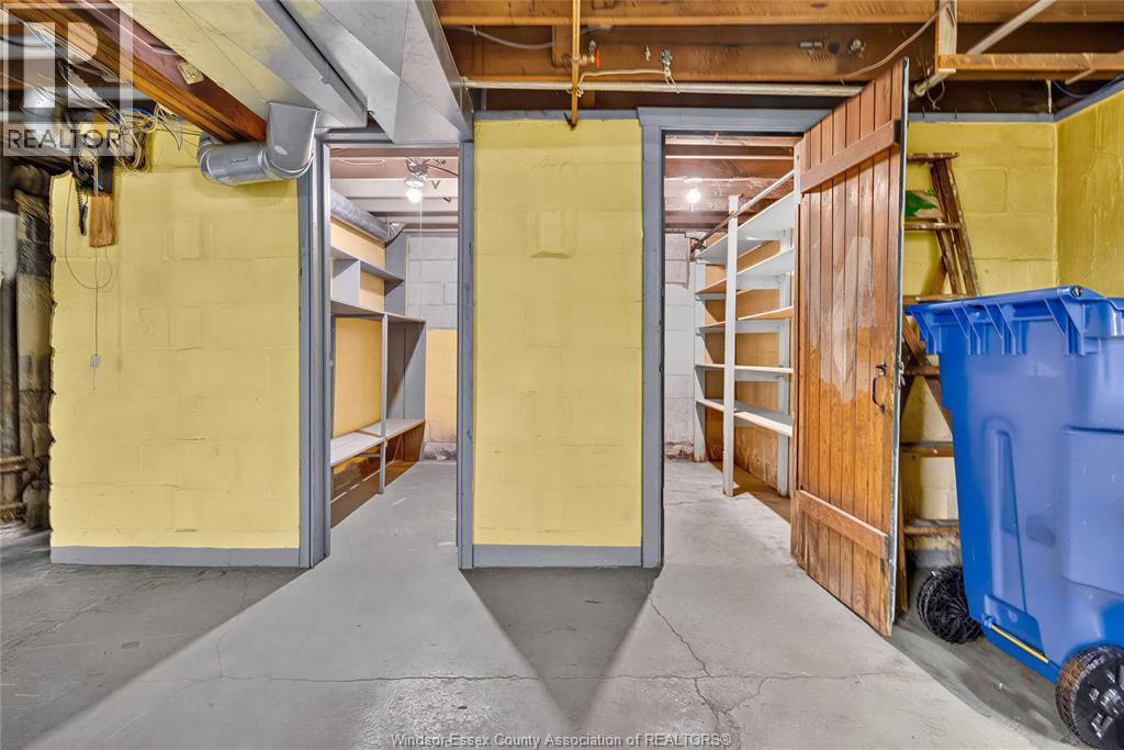 947 BRUCE AVENUE - 29