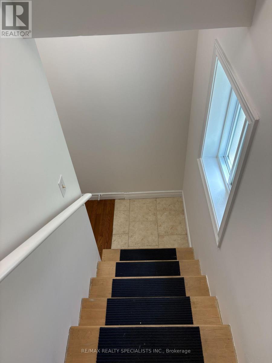 Photo of 48 Londonderry Drive