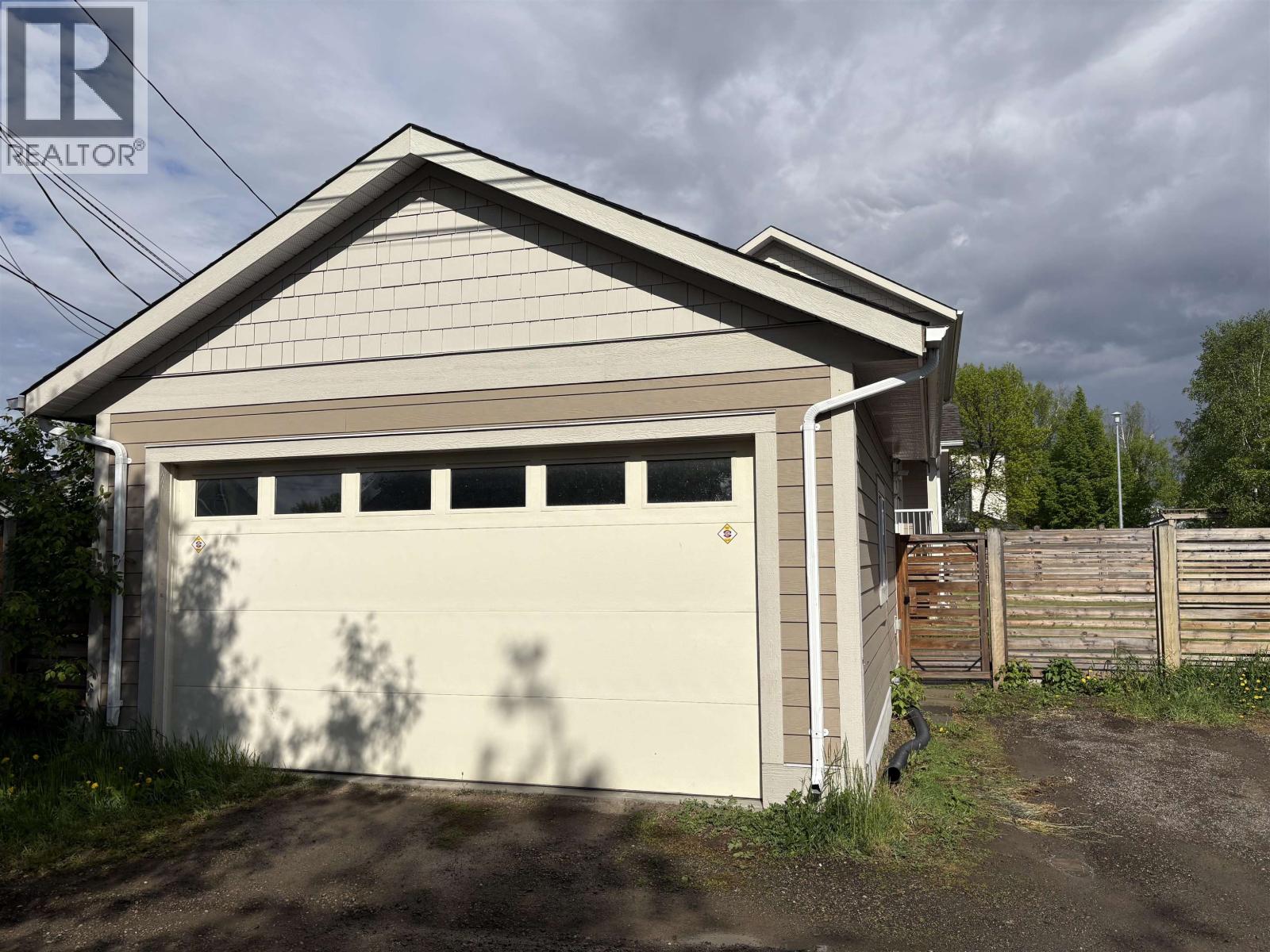 971 ALWARD STREET - 35