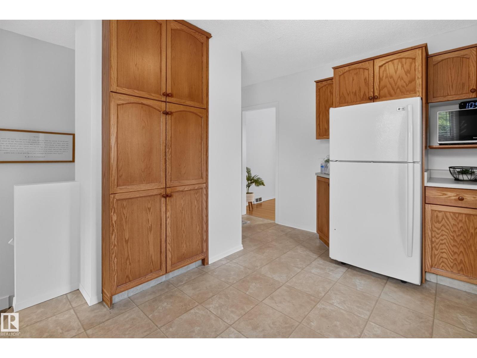 10640 79 ST NW NW - 11