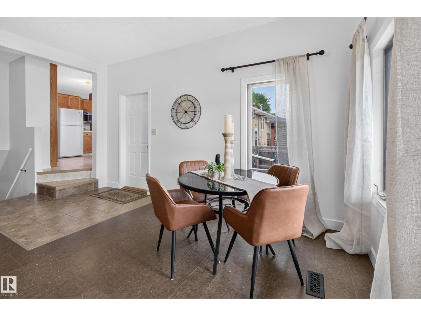 10640 79 ST NW NW - 18