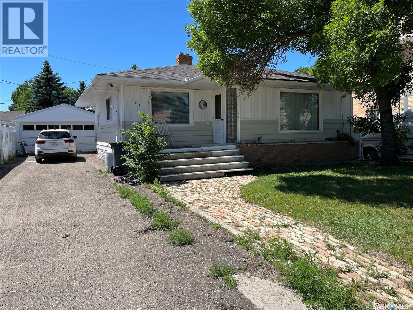 112 2nd AVENUE W - 2