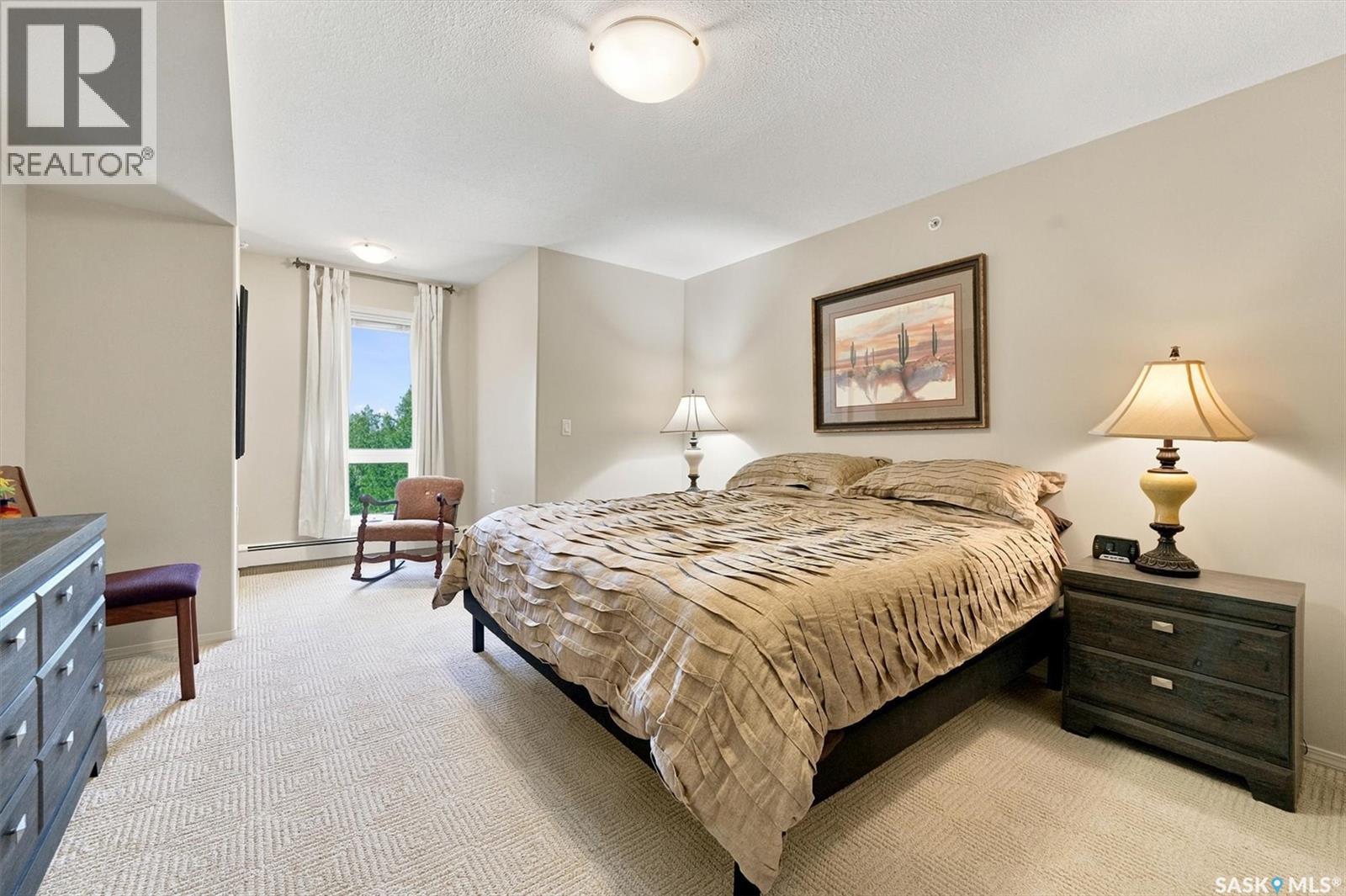 #411 1622 Acadia DRIVE - 17