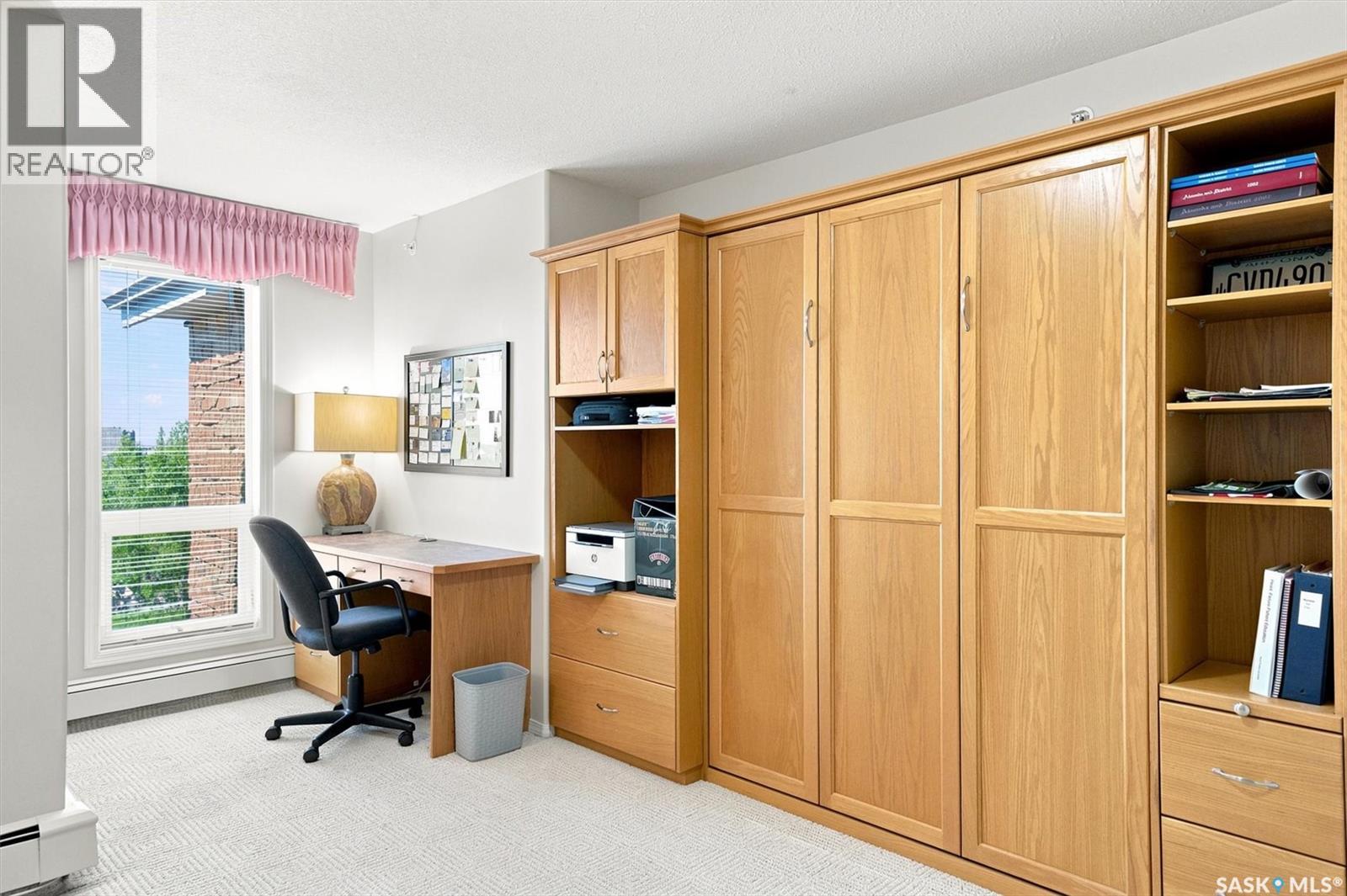 #411 1622 Acadia DRIVE - 25