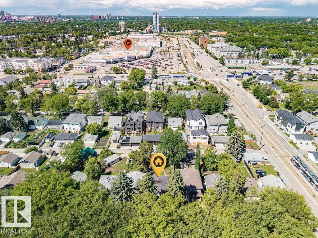 8318 80 AV NW - 32