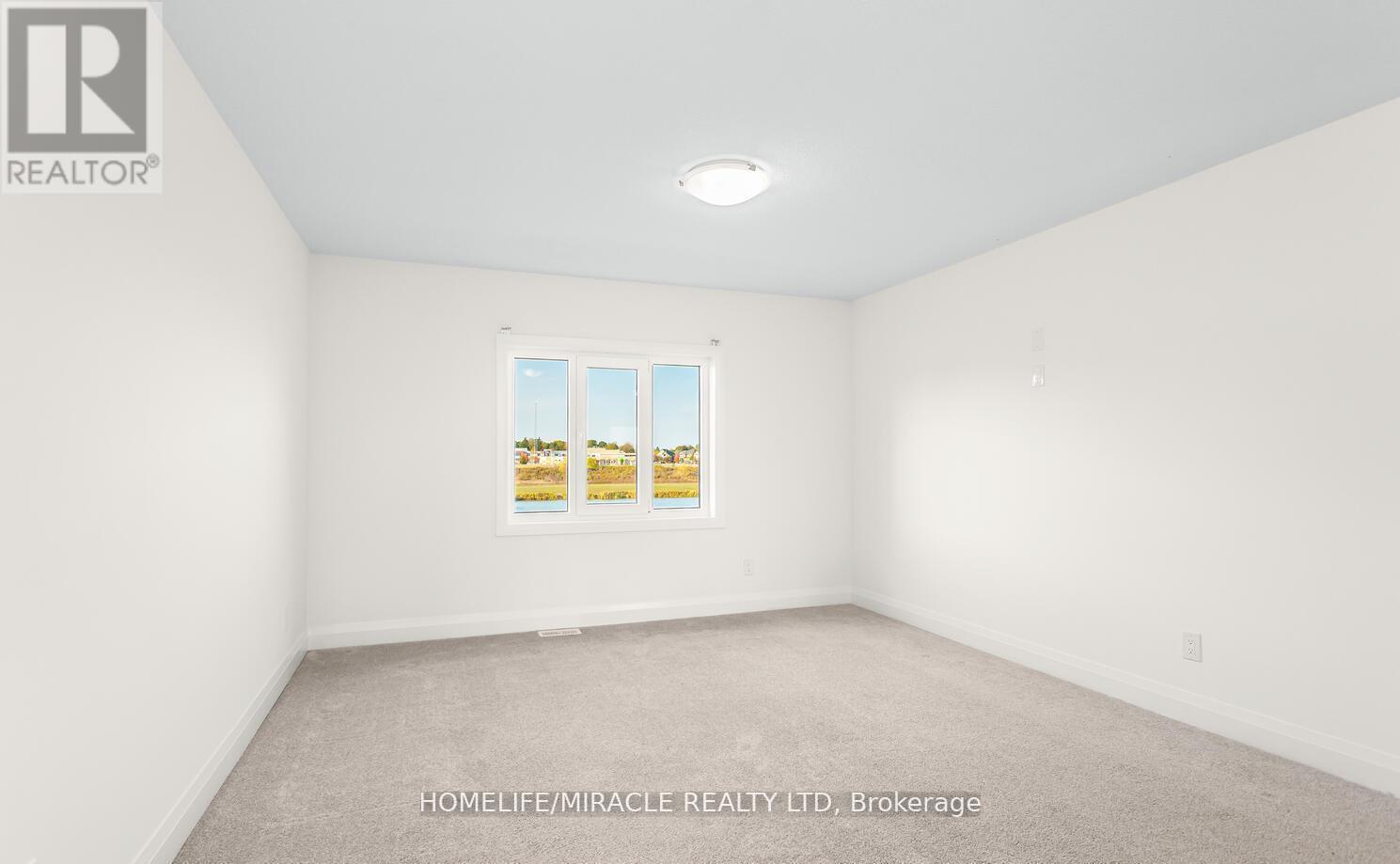 80 GRANDVILLE CIRCLE - 30