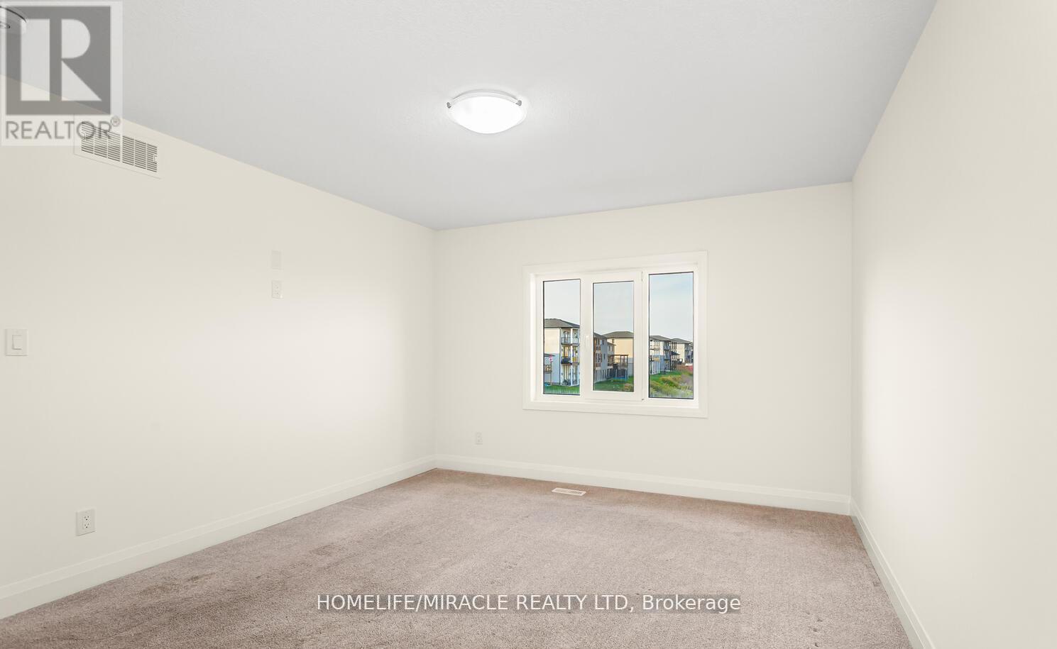 80 GRANDVILLE CIRCLE - 38