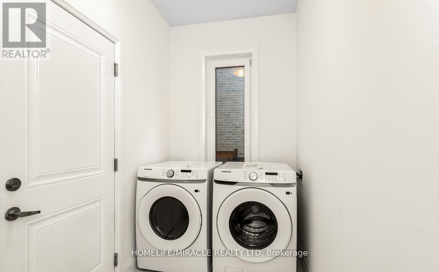 80 GRANDVILLE CIRCLE - 27