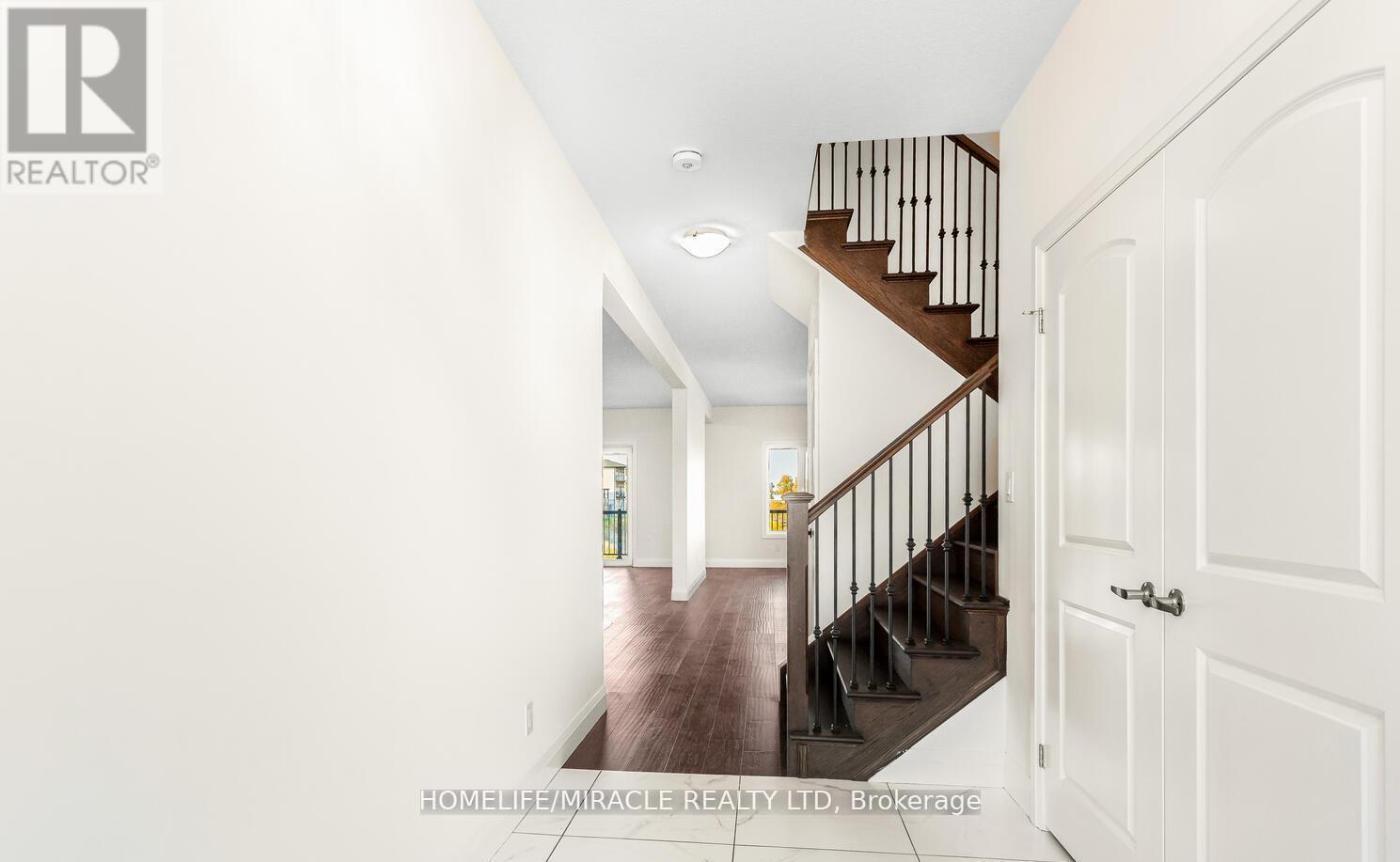 80 GRANDVILLE CIRCLE - 5