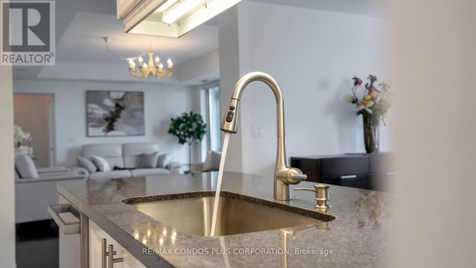 #3302 35 BALMUTO STREET - 19
