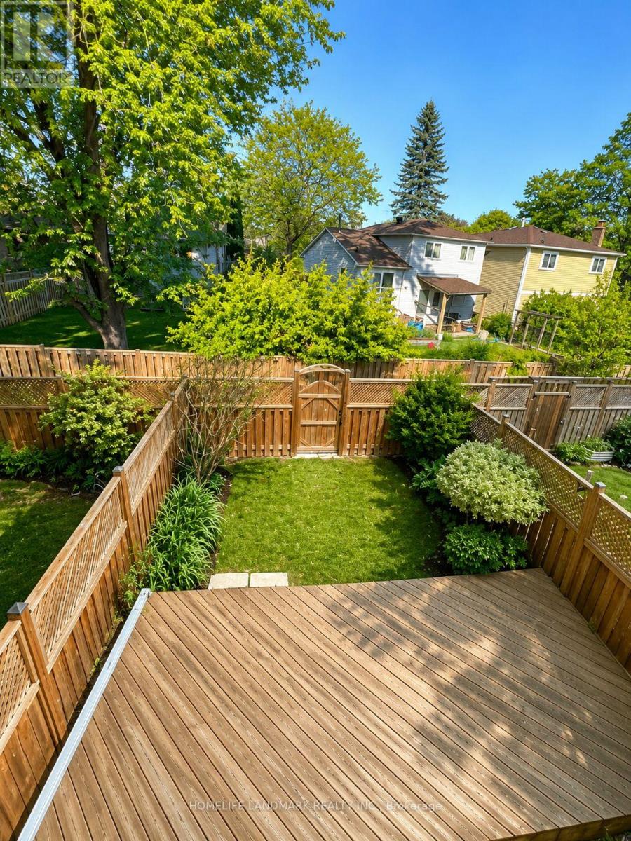 #13 115 AVENUE ROAD - 20