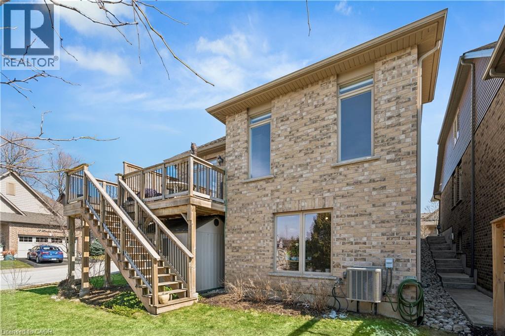 10 CHESTNUT Drive - Image 44